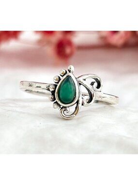 Green Cabochon Emerald Swirly SW Style Sterling Silver 925 Vintage Ring - sz 7.5
